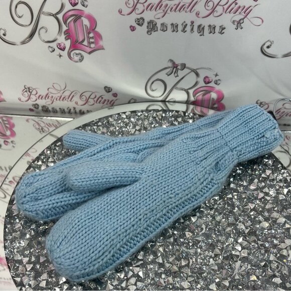 Roots mitts gloves knitted knit crochet warm cozy Light Blue Knit Mittens - Picture 2 of 8